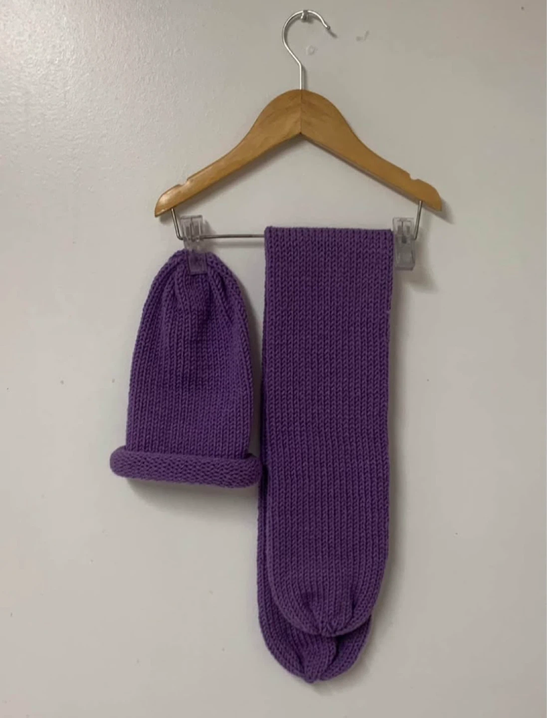Knitted Green Scarf - photo 2