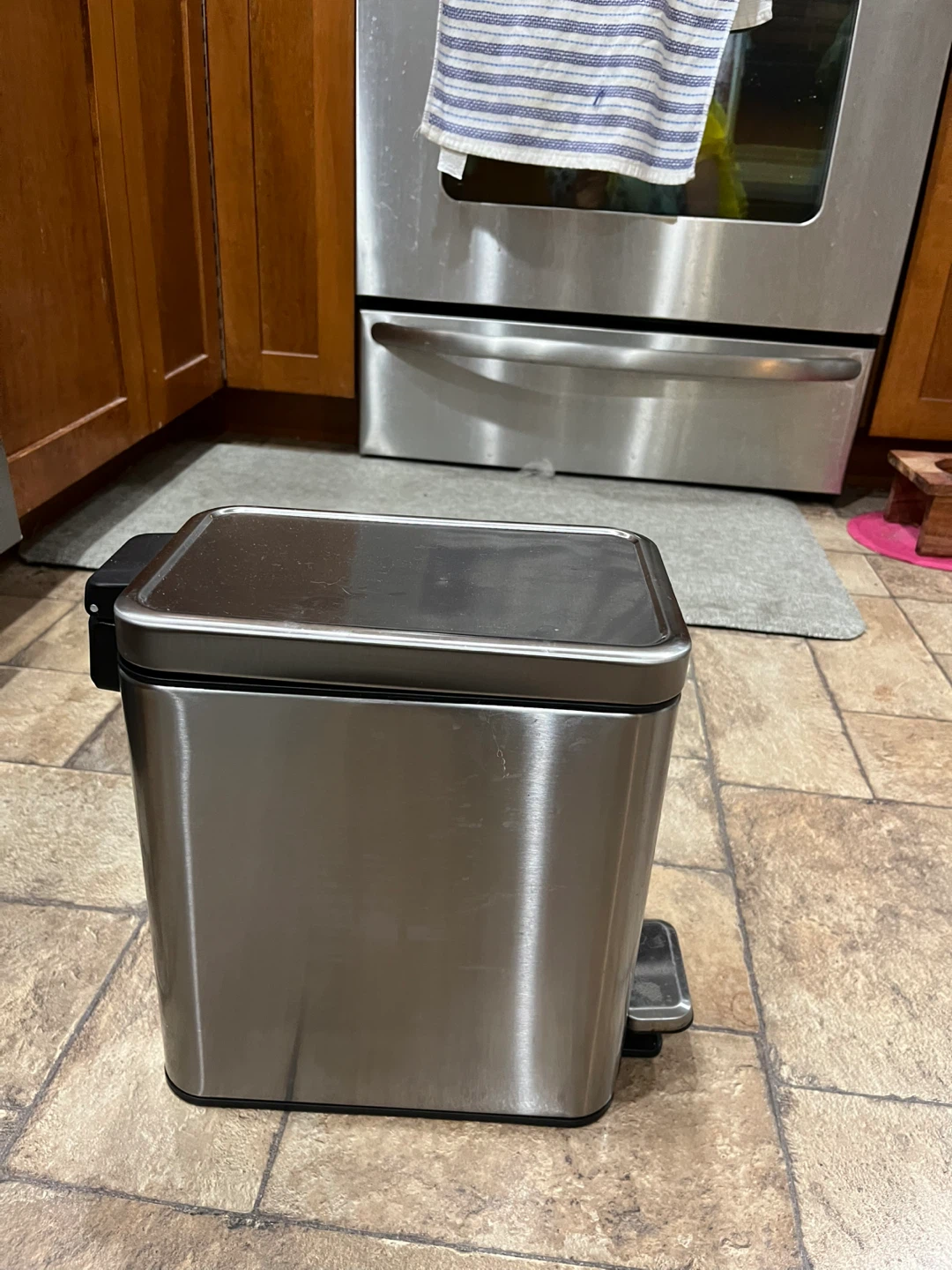 EKO Step Trash Can