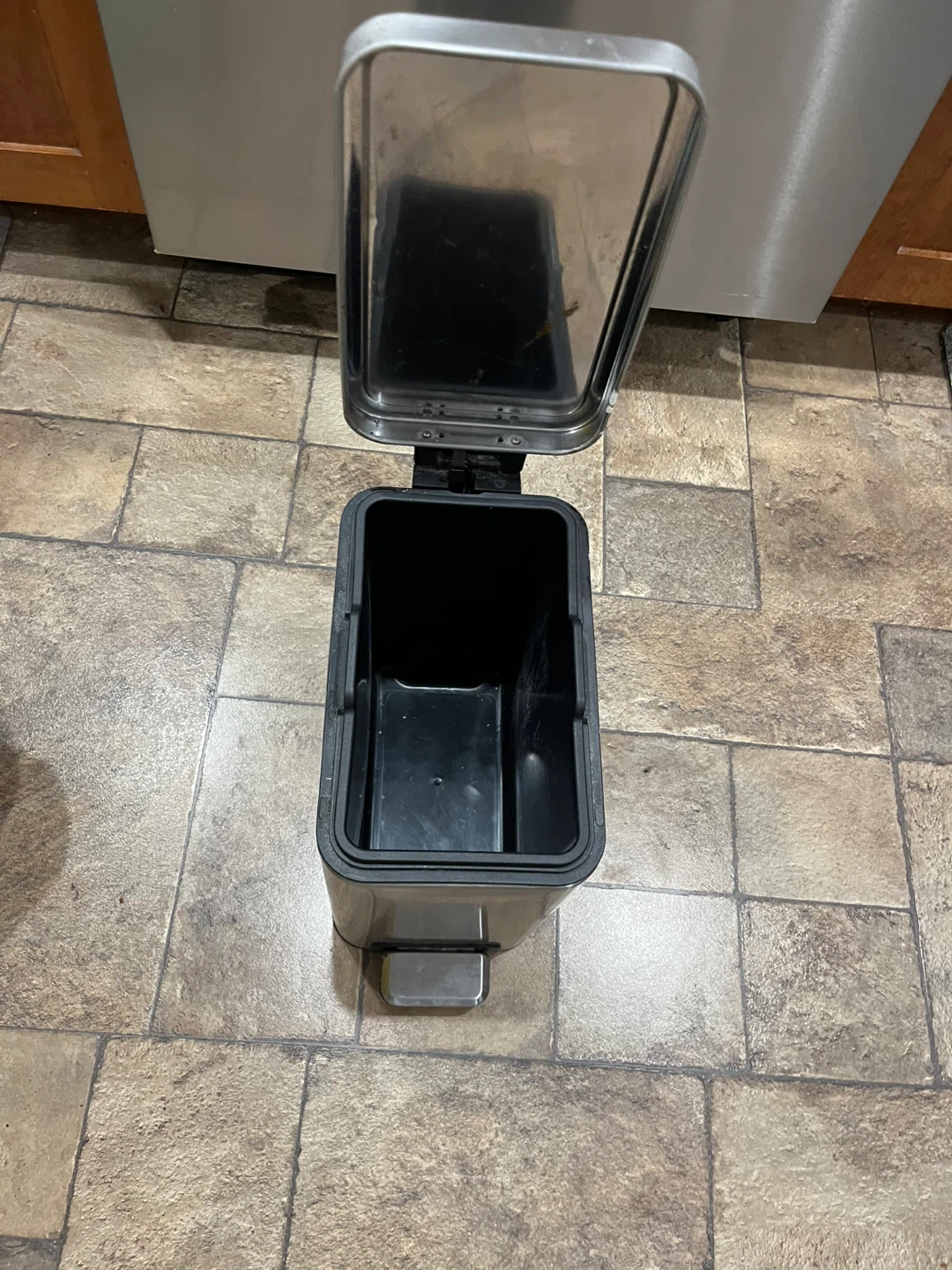 EKO Step Trash Can - photo 3