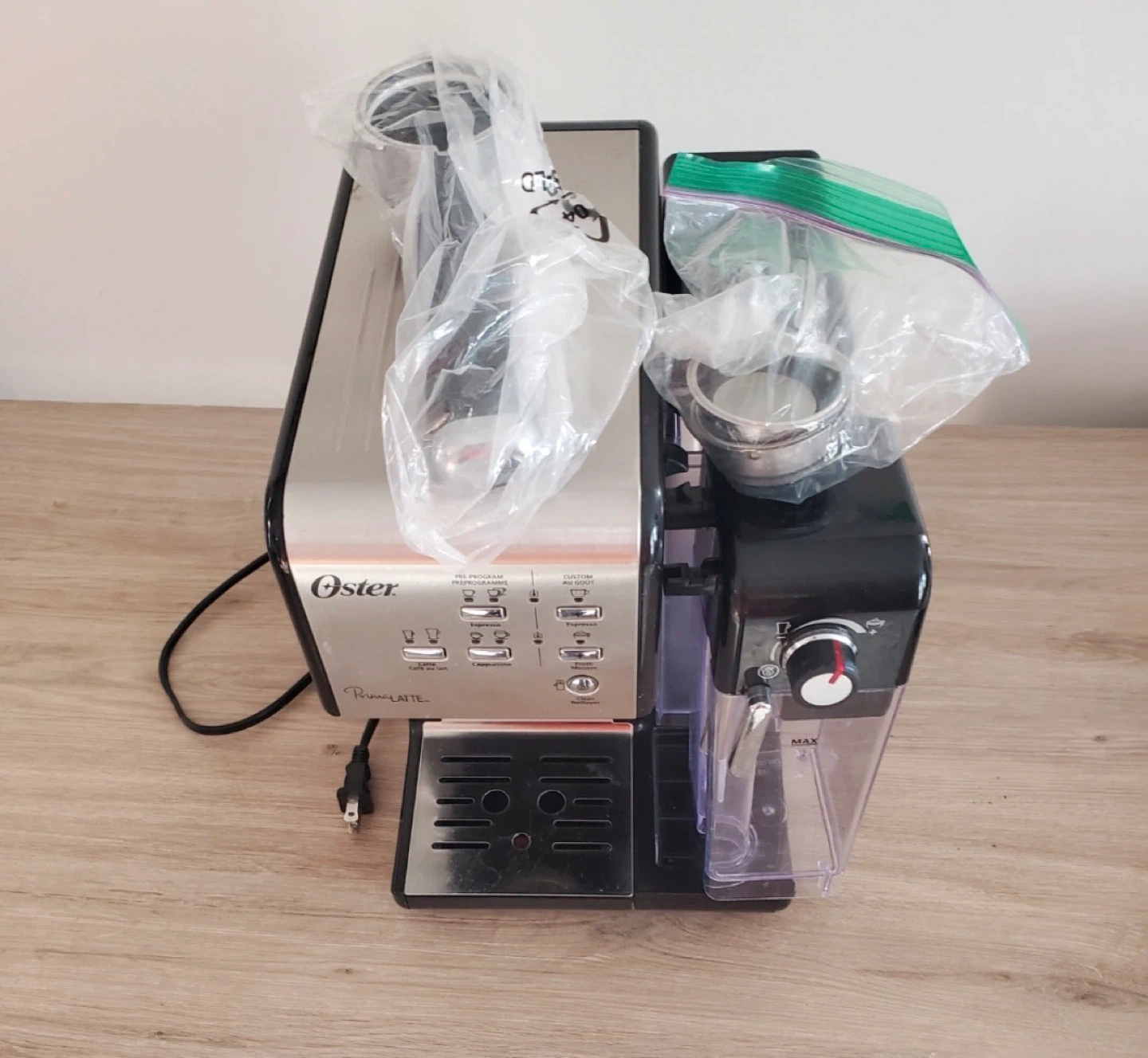 Oster PrimaLatte Espresso, Cappuccino & Latte Maker
