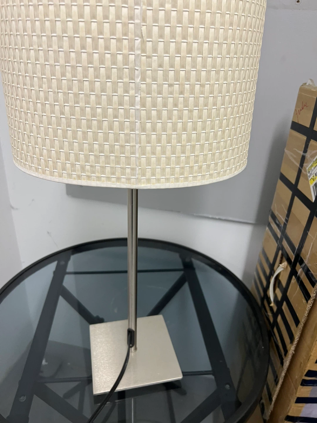 Woven Drum Lamp Shade Floor Lamp - photo 2