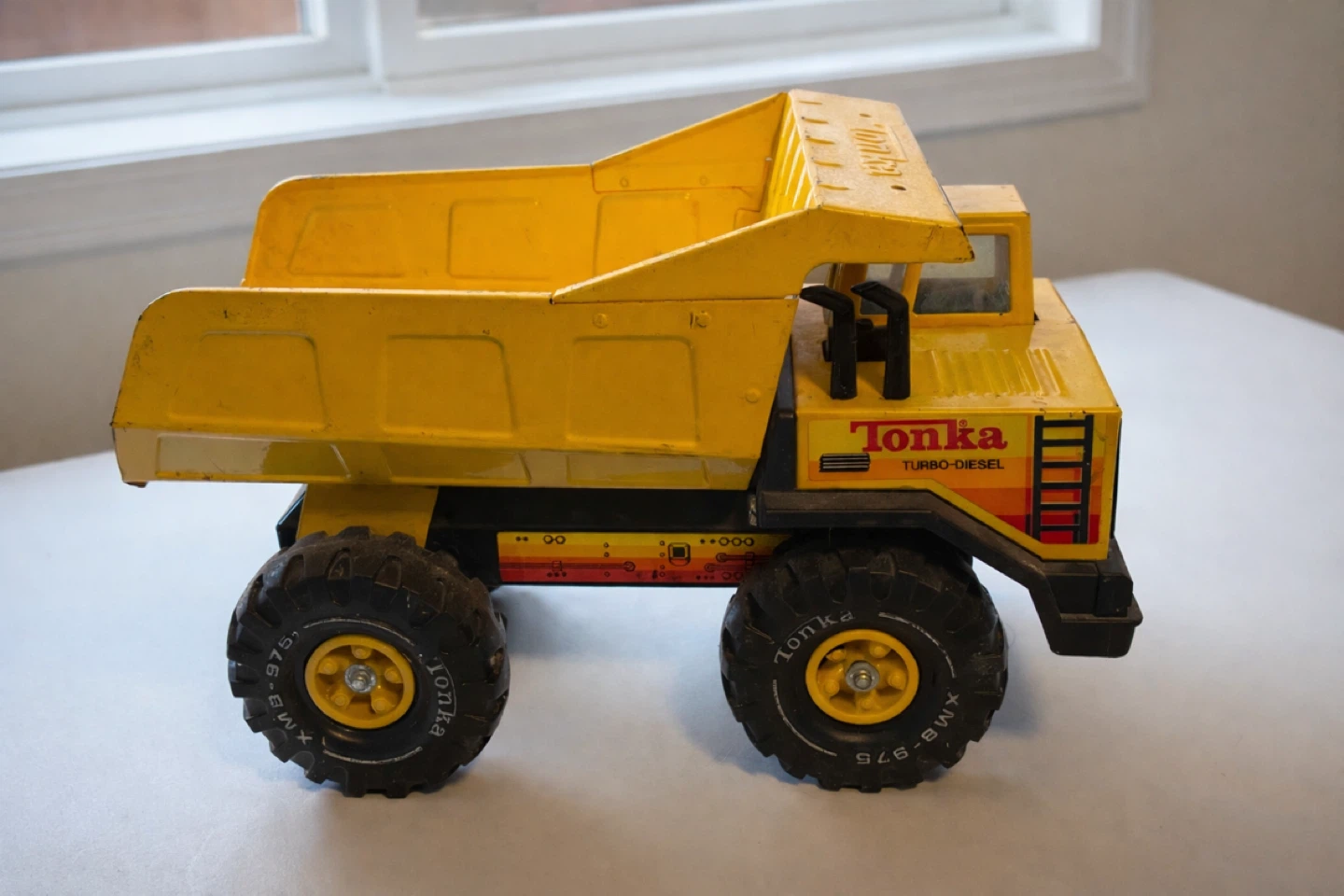 Vintage Tonka Turbo Diesel Dump Truck – Metal – Classic Toy