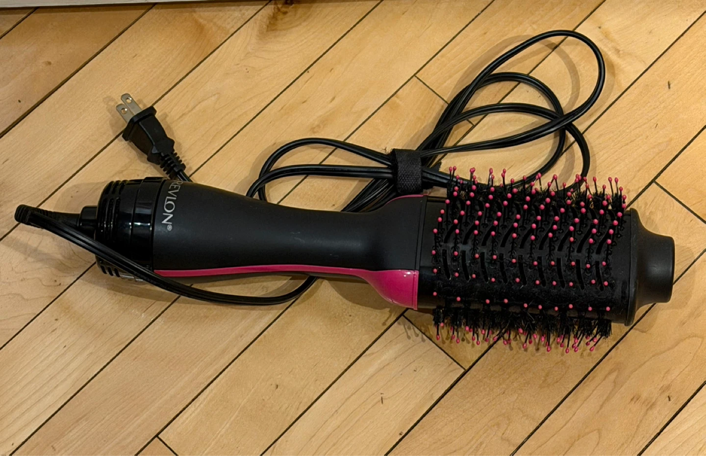 Revlon One-Step Hair Dryer and Volumizer - photo 2
