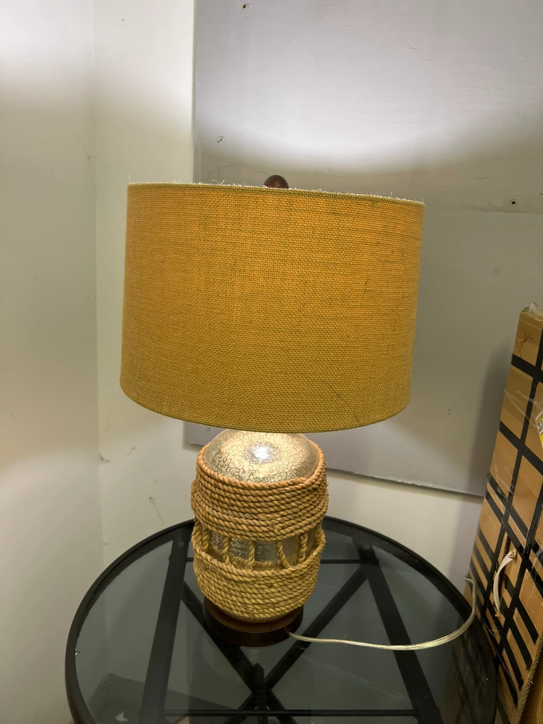Table Lamp with Jute Shade and Rope-Wrapped Base - photo 4