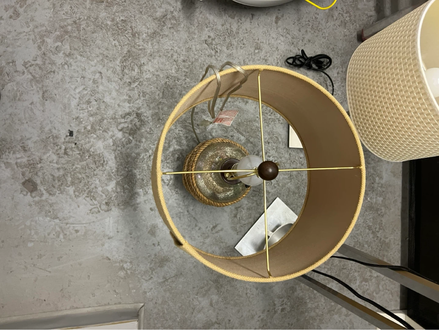 Table Lamp with Jute Shade and Rope-Wrapped Base - photo 2
