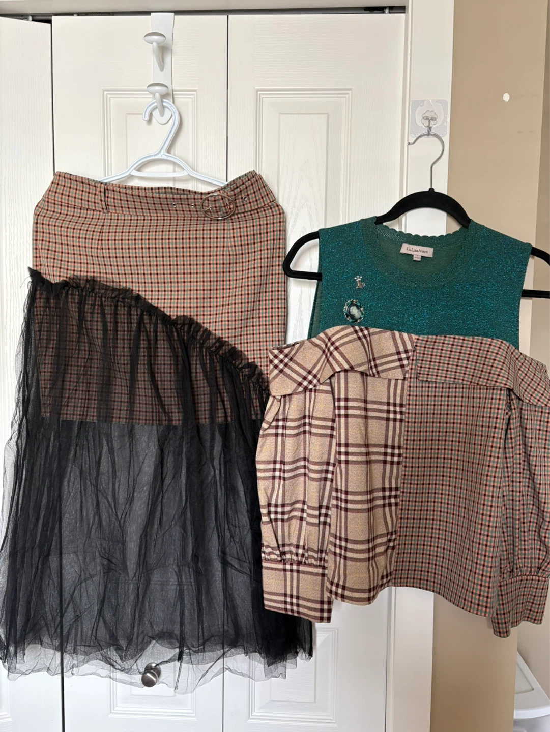 Lulualways women's top and skirts bundle