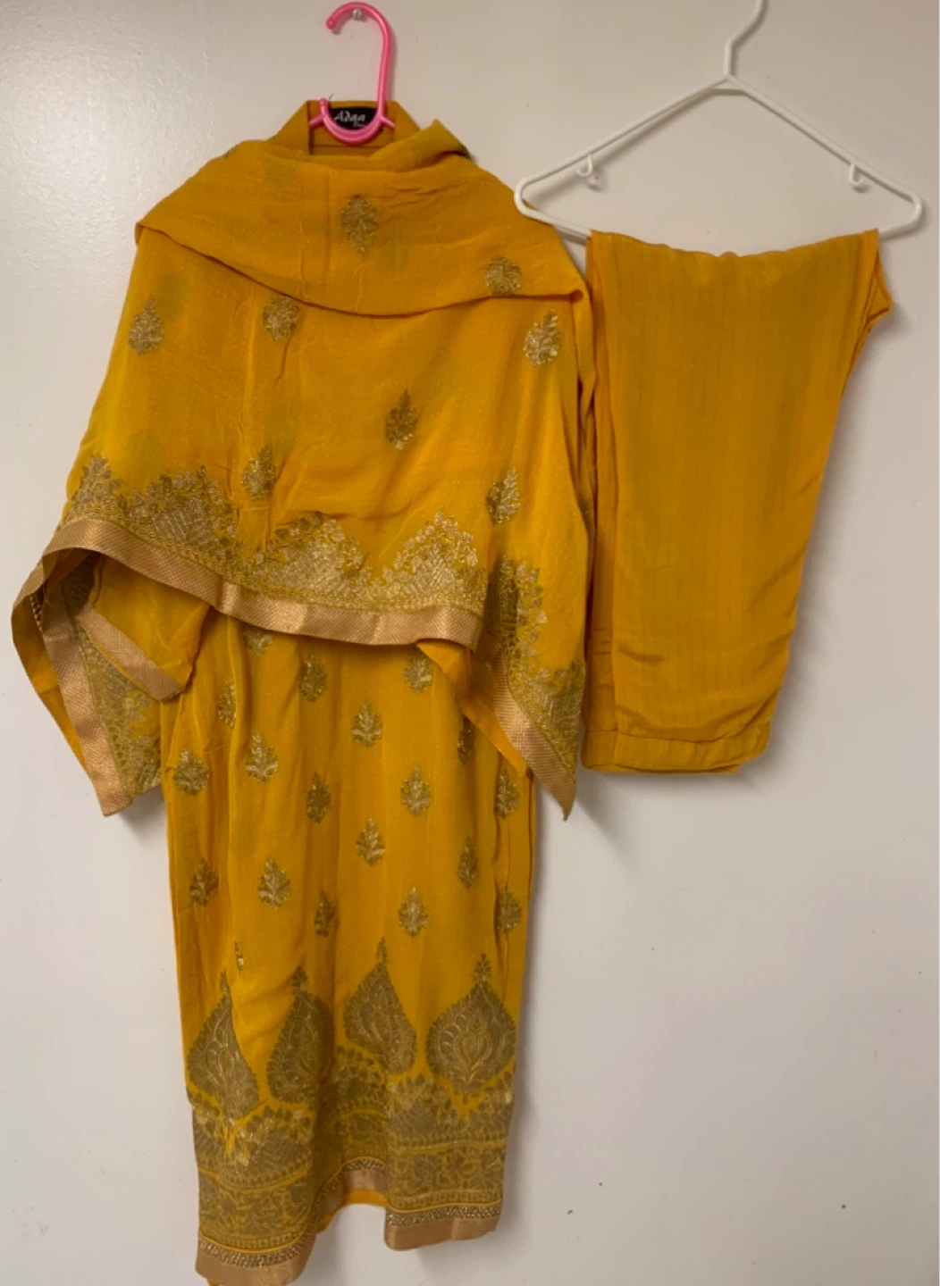 Yellow Embroidered 3-Piece Salwar Kameez Set - photo 2