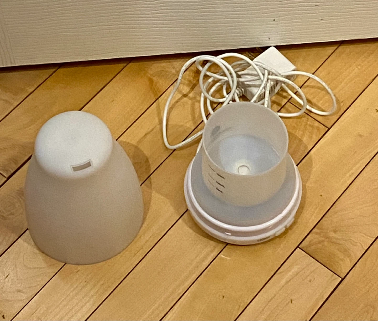 White Essential Oil Diffuser with Power Cord - photo 2