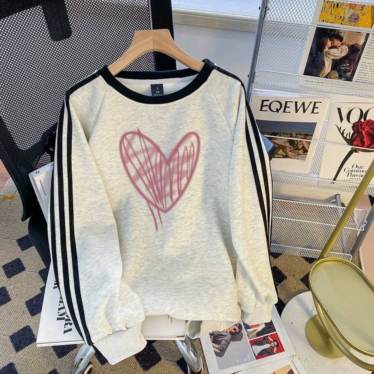 Black Crewneck Sweatshirt with Pink Heart Graphic - photo 2