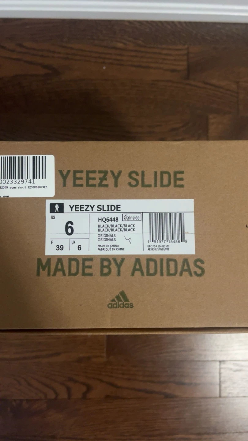 Yeezy Slides - photo 3