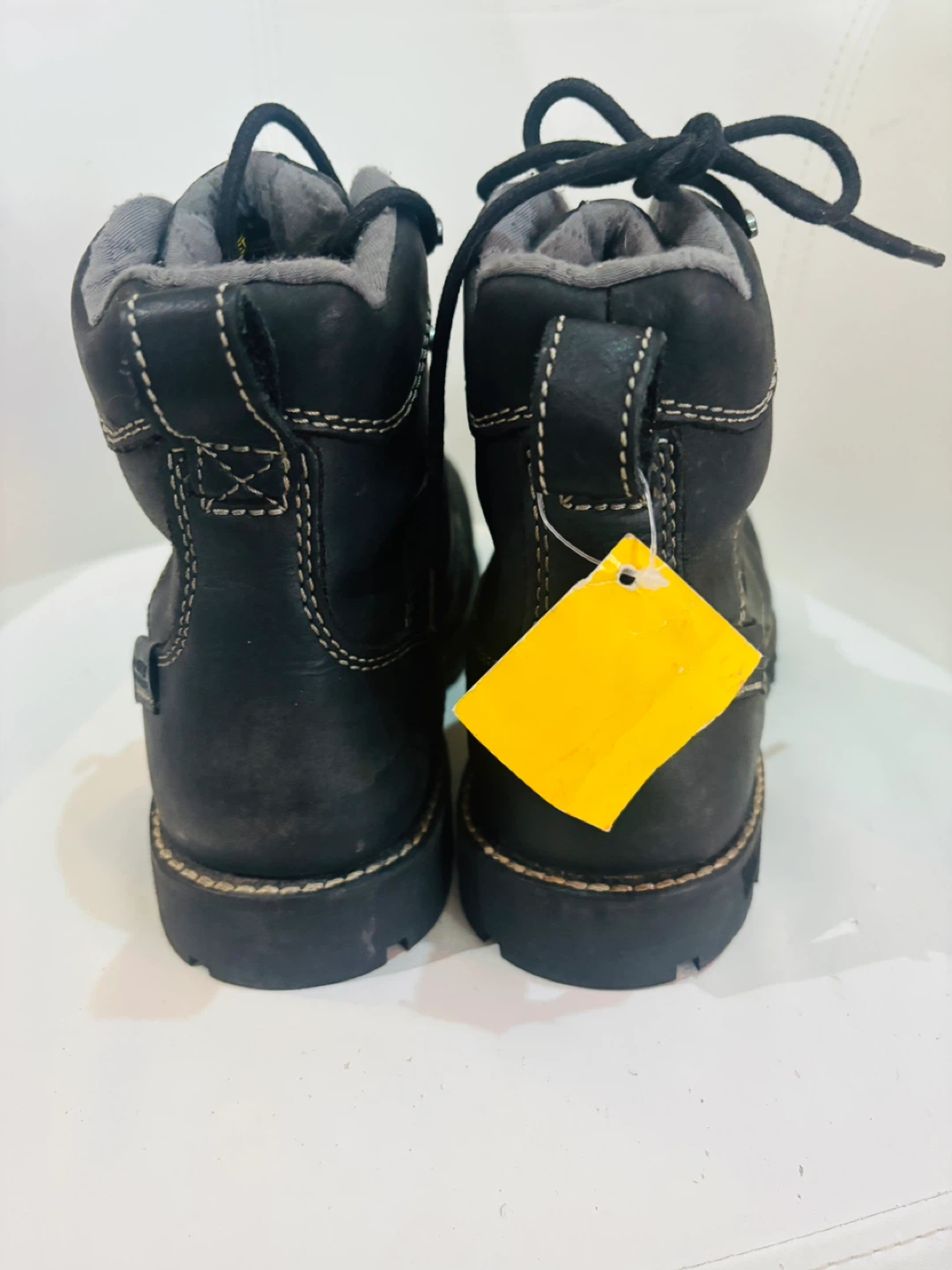 KEENwomen’s  steal toe boots size 8 - photo 4