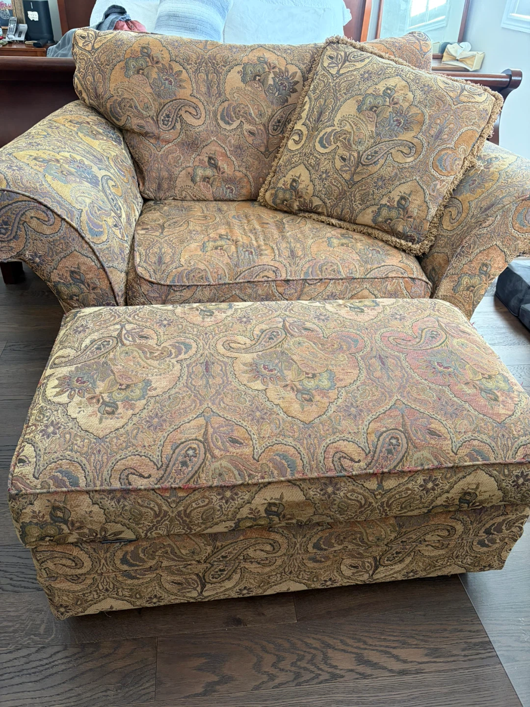 Paisley Print Accent Chair with Ottoman