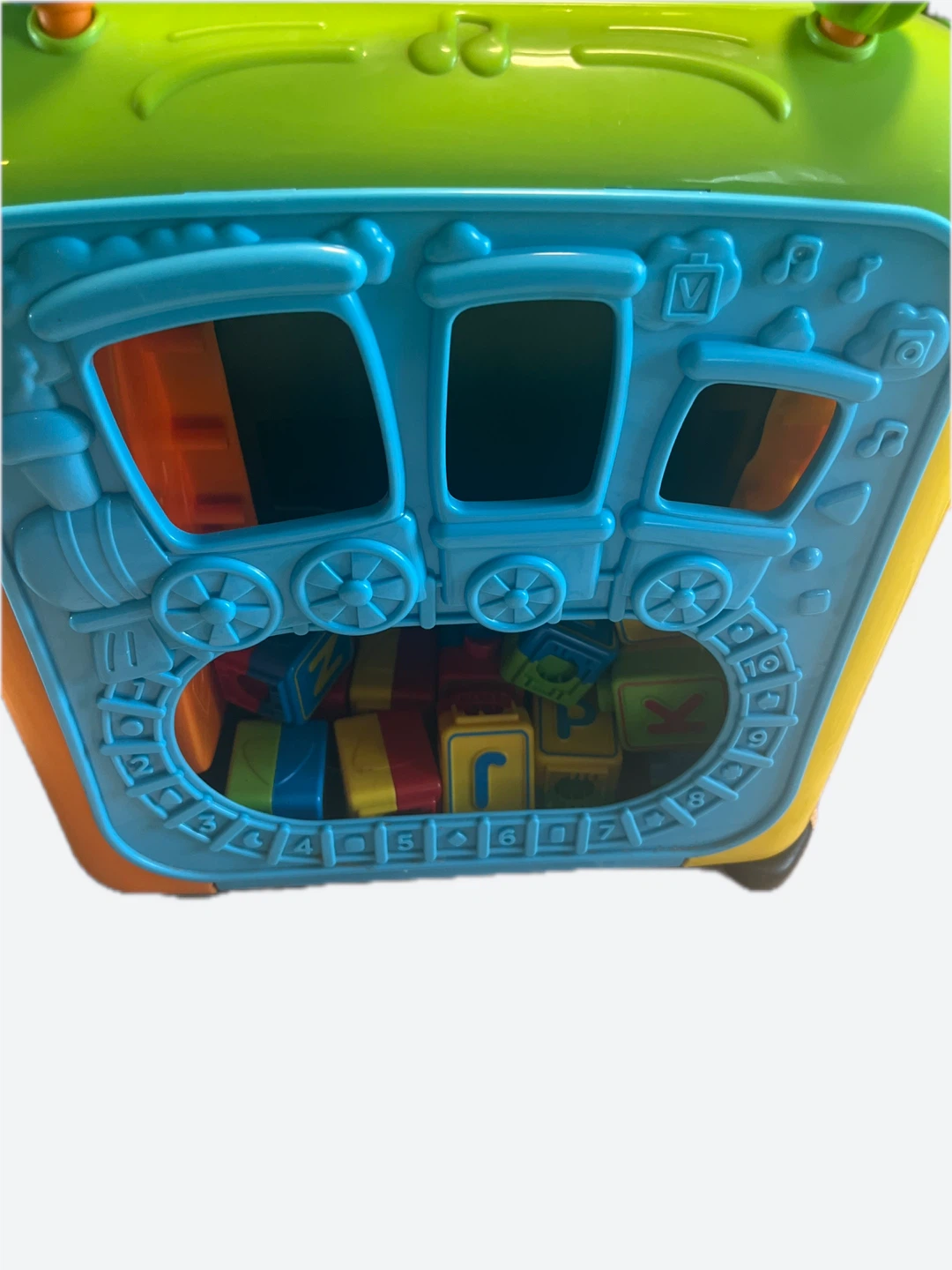 VTech Ultimate Alphabet Activity Cube - photo 3