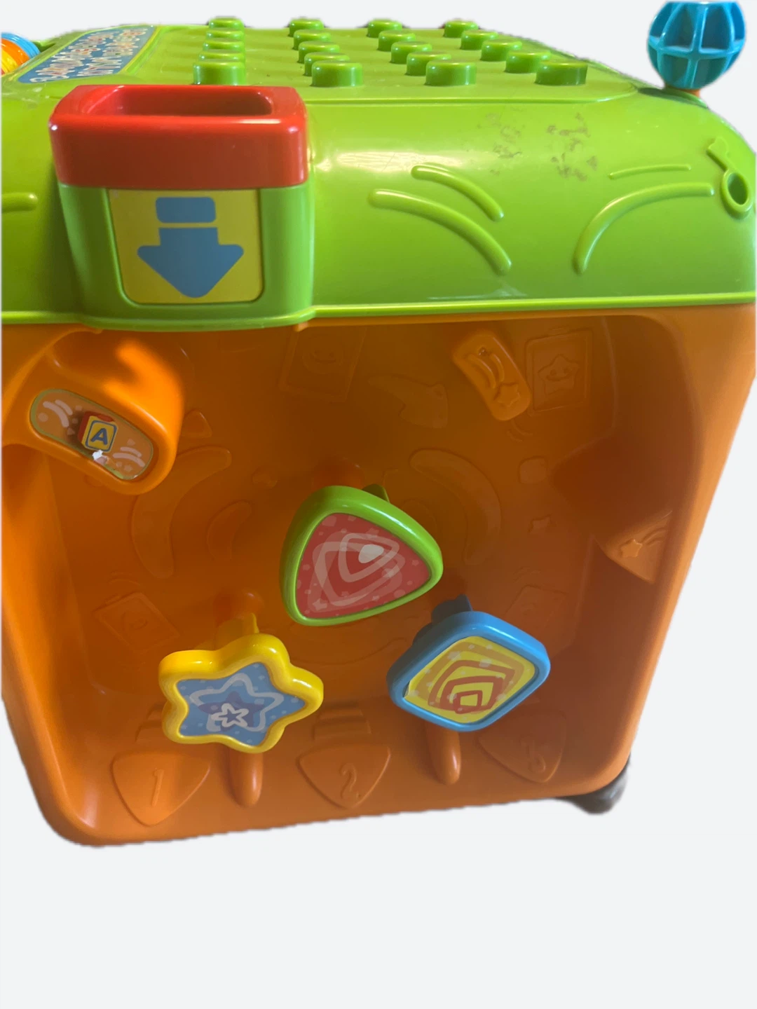 VTech Ultimate Alphabet Activity Cube - photo 4