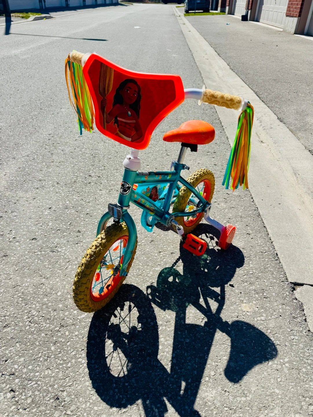 Kids Moana Bike with Training Wheels - photo 4