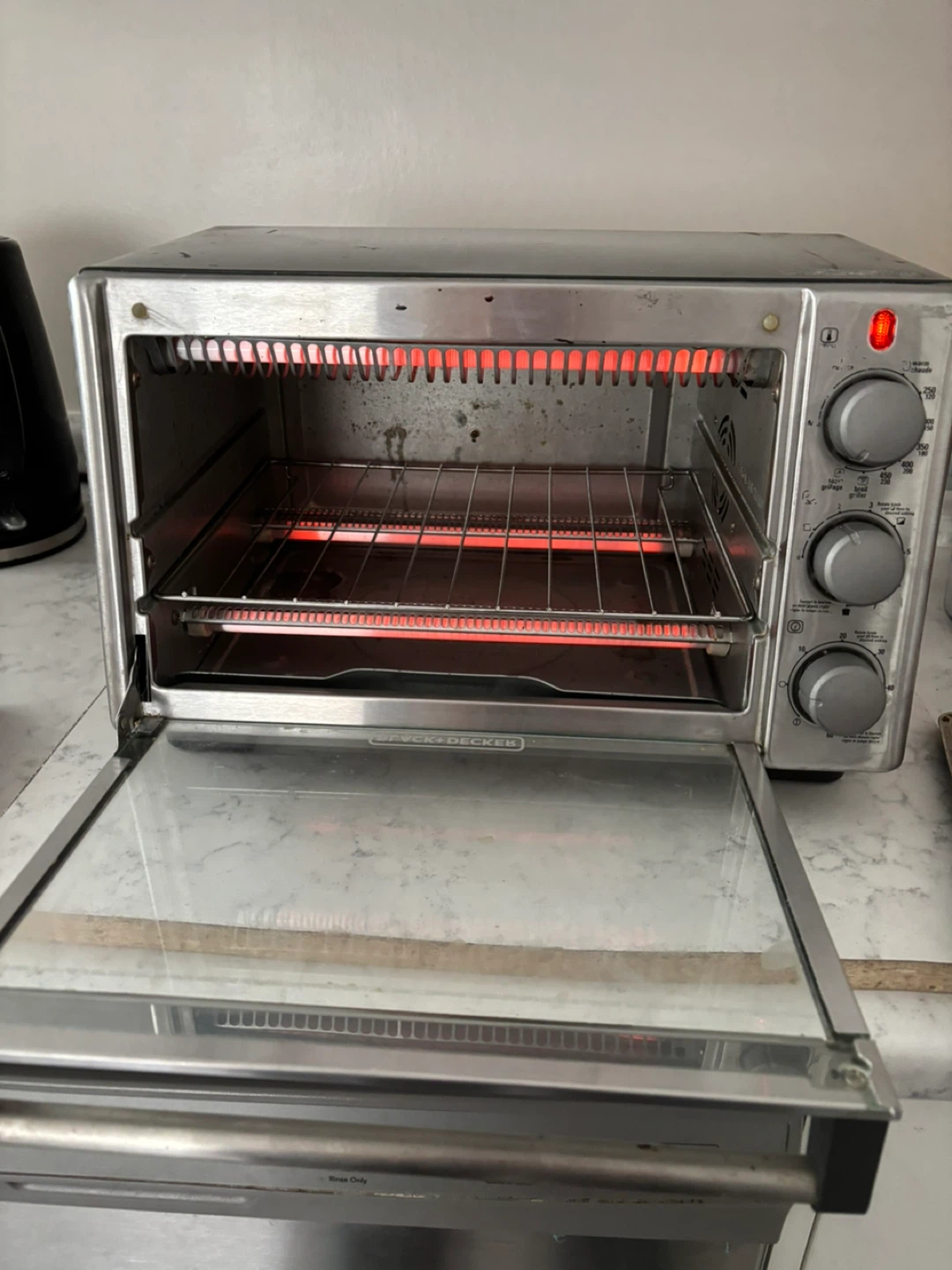 Black & Decker Toaster Oven - photo 3