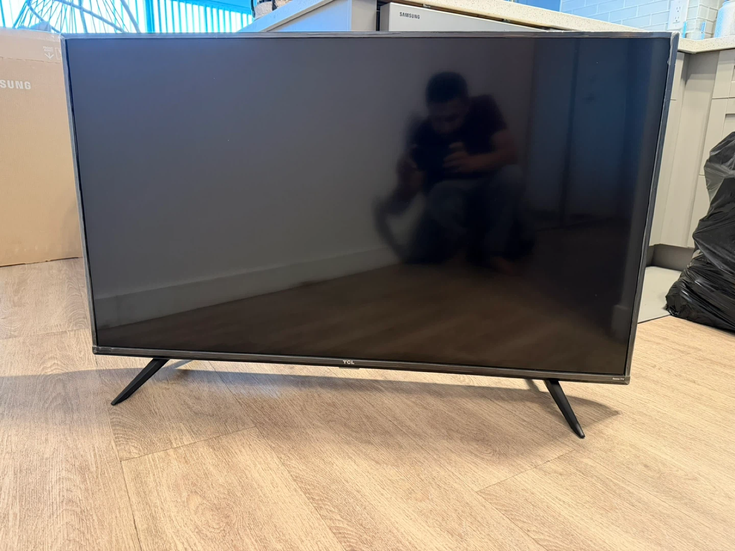 TCL 50" Smart TV - photo 3