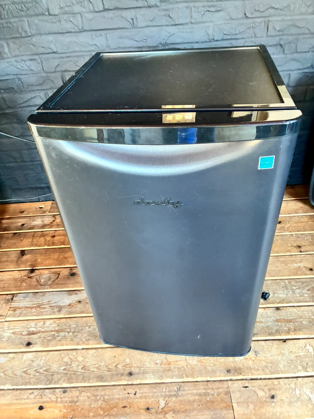 Danby Mini Fridge - photo 2