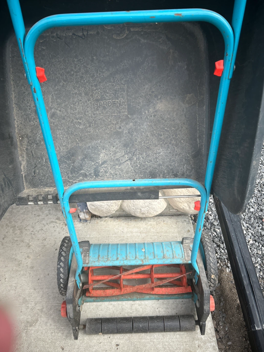 GARDENA 400RB Reel Mower with Grass Catcher