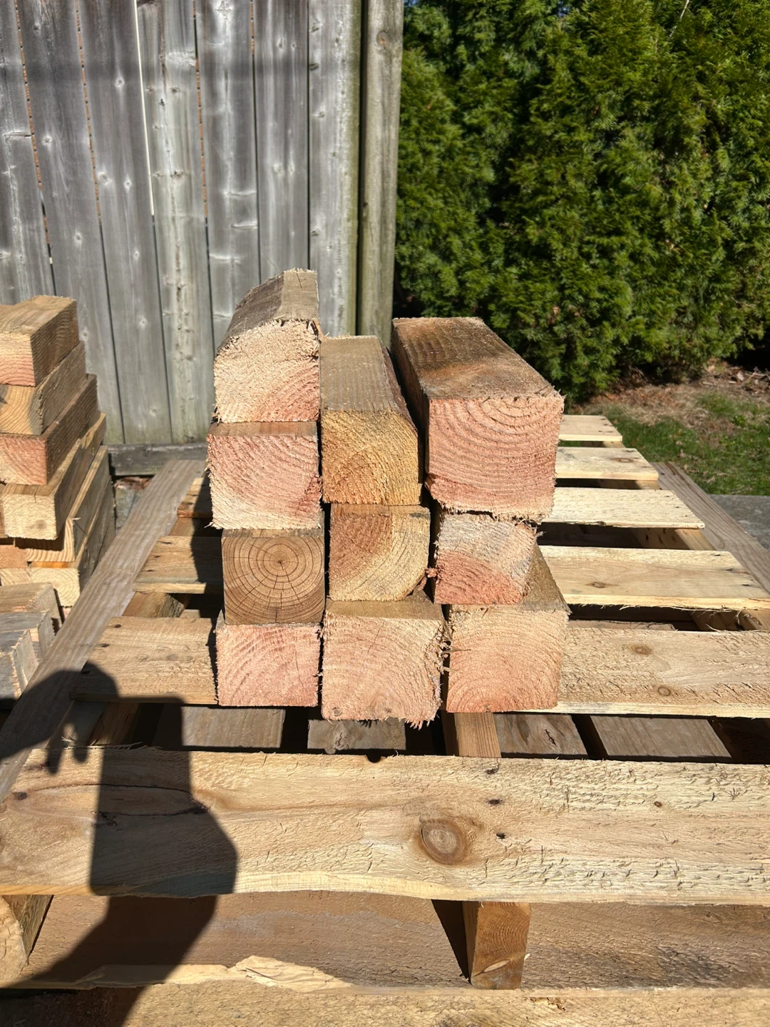 Bundle of 4x4 Lumber Pieces - photo 2