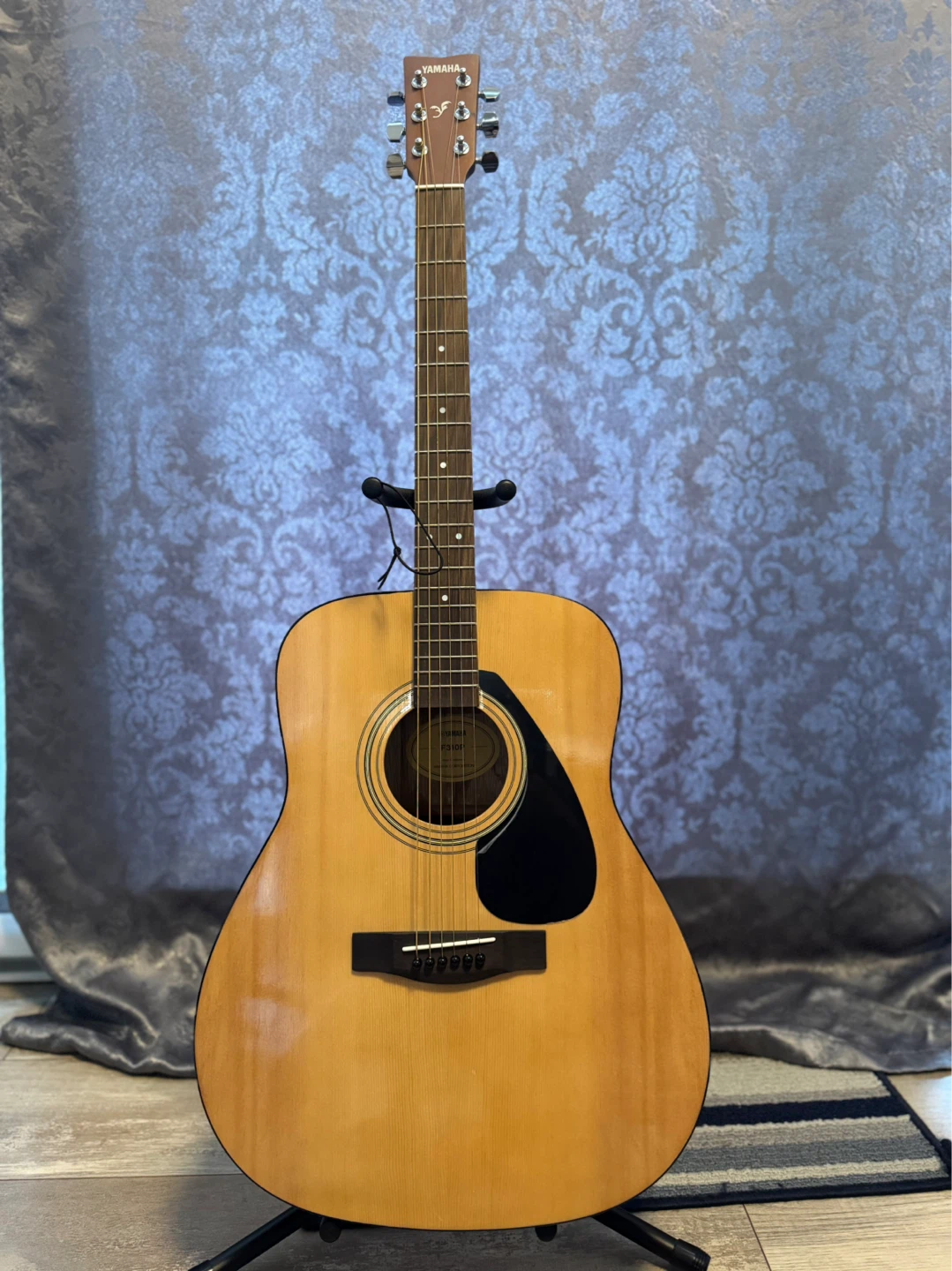 Yamaha Acoustic Guitar Package