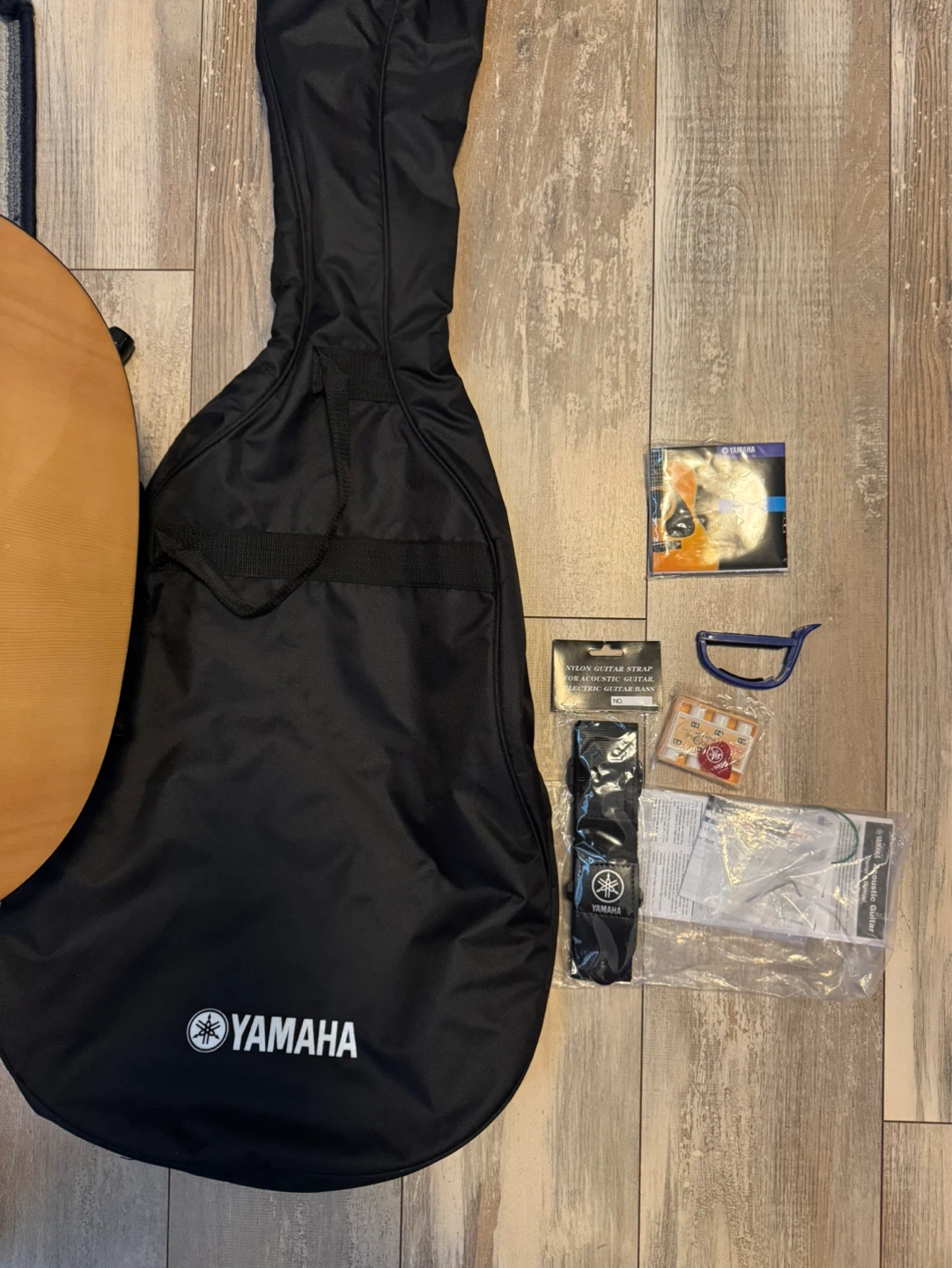 Yamaha Acoustic Guitar Package - photo 2