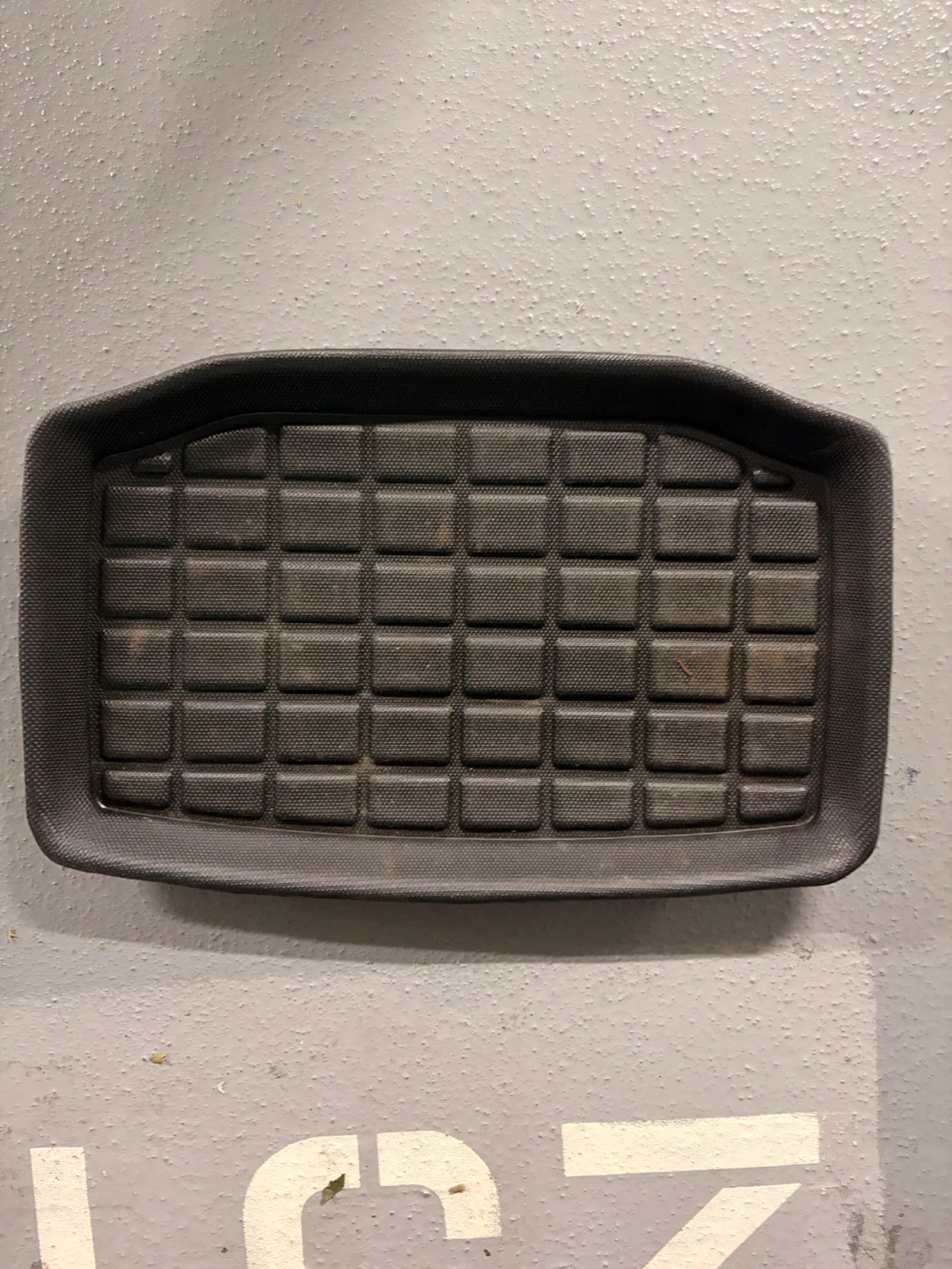 Tesla Model 3 All-Weather Floor Mats and License Plate Frame - photo 5