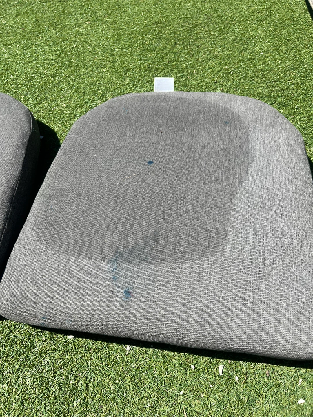 Set of 2 Grey Chair Cushions - photo 2