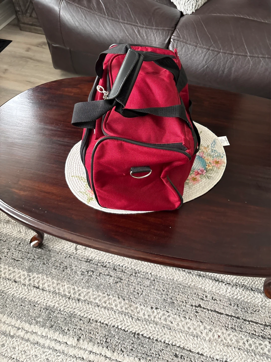 Red Swiss Gear Duffle Bag - photo 4