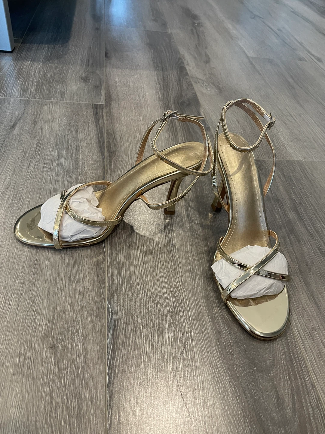 NEW. Gold Ankle Strap Heeled Sandals