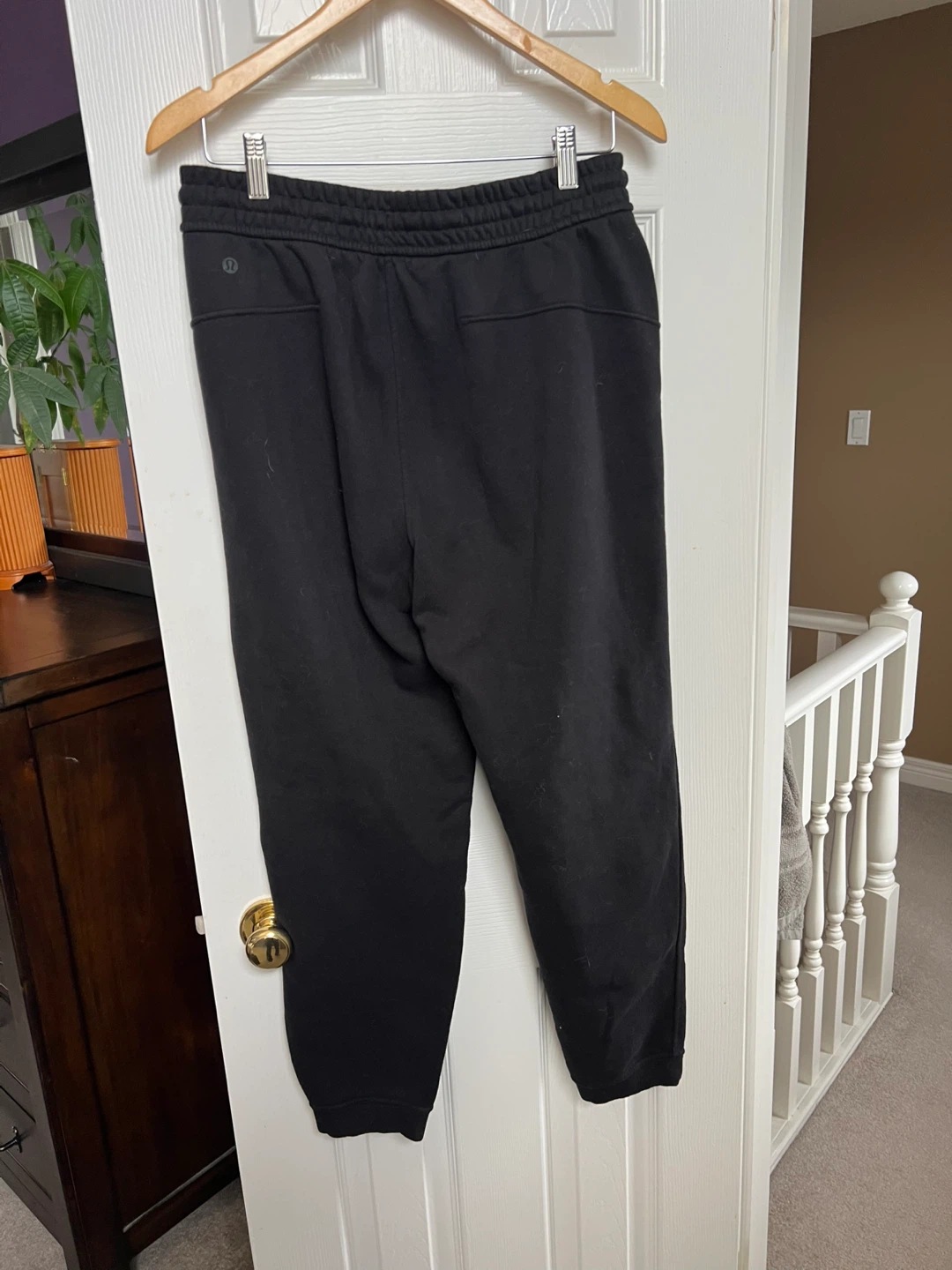 Lululemon Black sweatpants Size 10 - photo 3