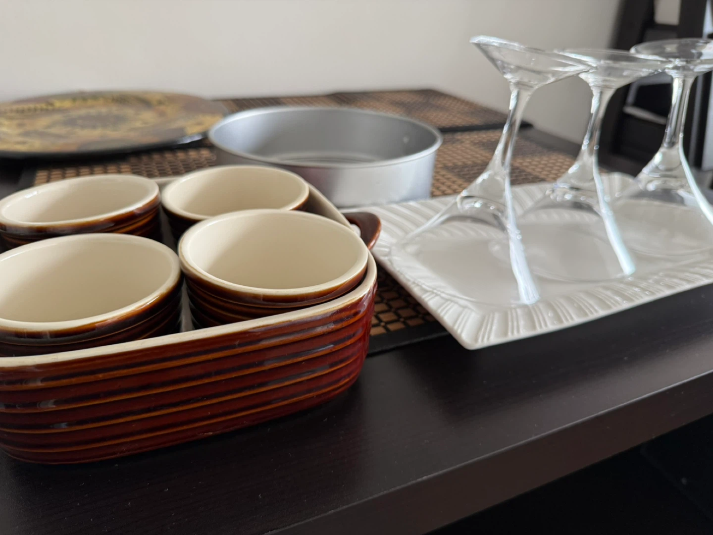 Baking pans, serving dish sets