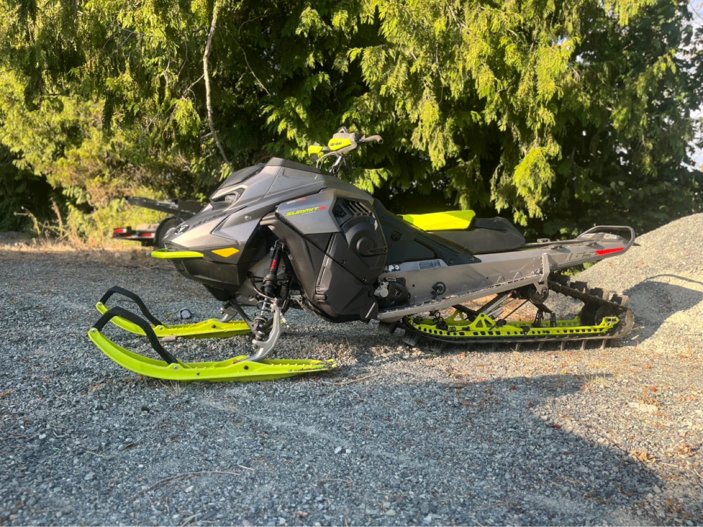 Ski-Doo Summit 850 E-TEC Snowmobile - photo 5