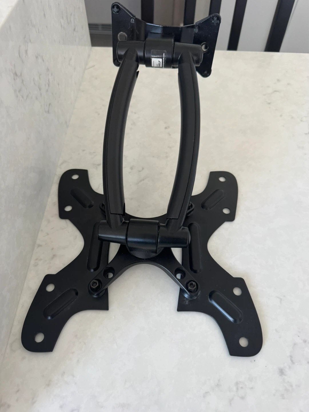 FREE Sky Shelf Full Motion TV Wall Mount 9-in to 36-in - photo 4