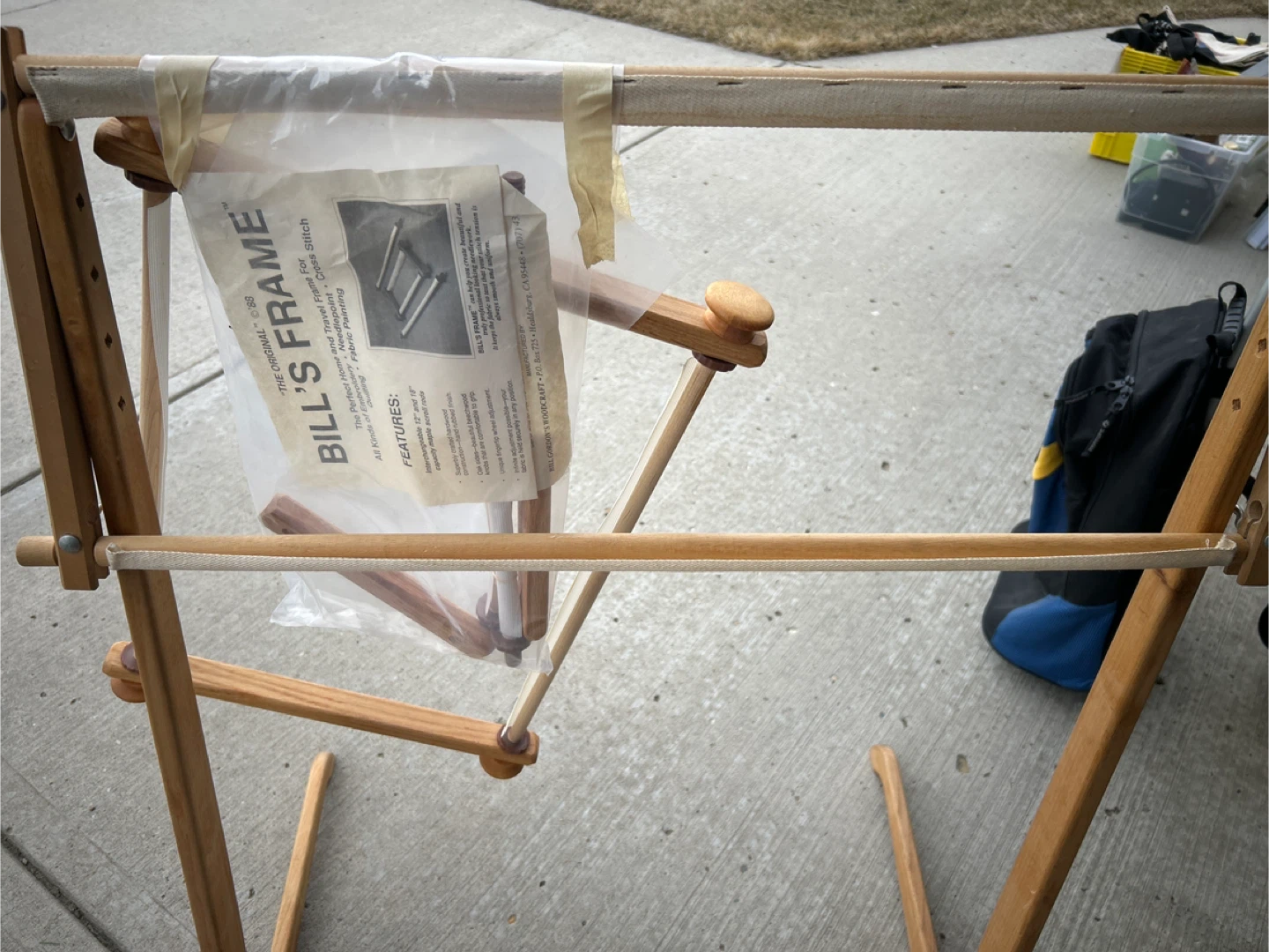 Wooden CrossStitch: Embroidery Hoop Stand with Smaller Hoop - photo 3