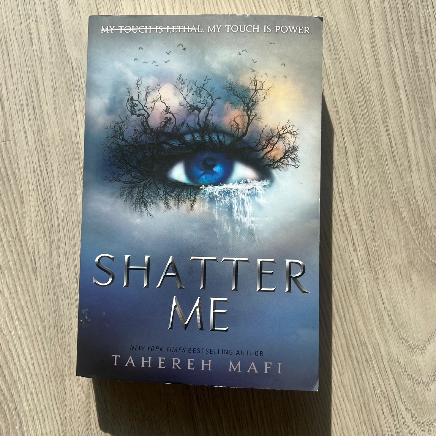 Shatter Me by Tahereh Mafi Paperback Book