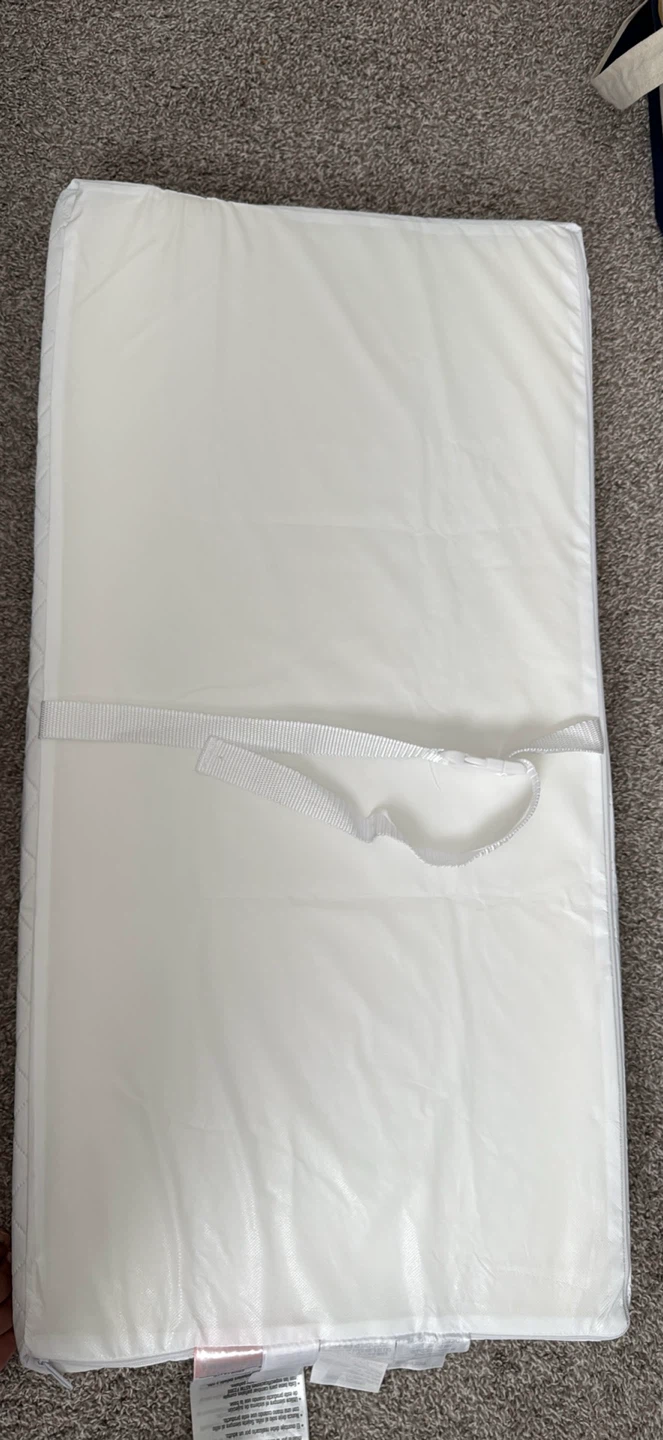 Waterproof Changing Pad with Straps - photo 2
