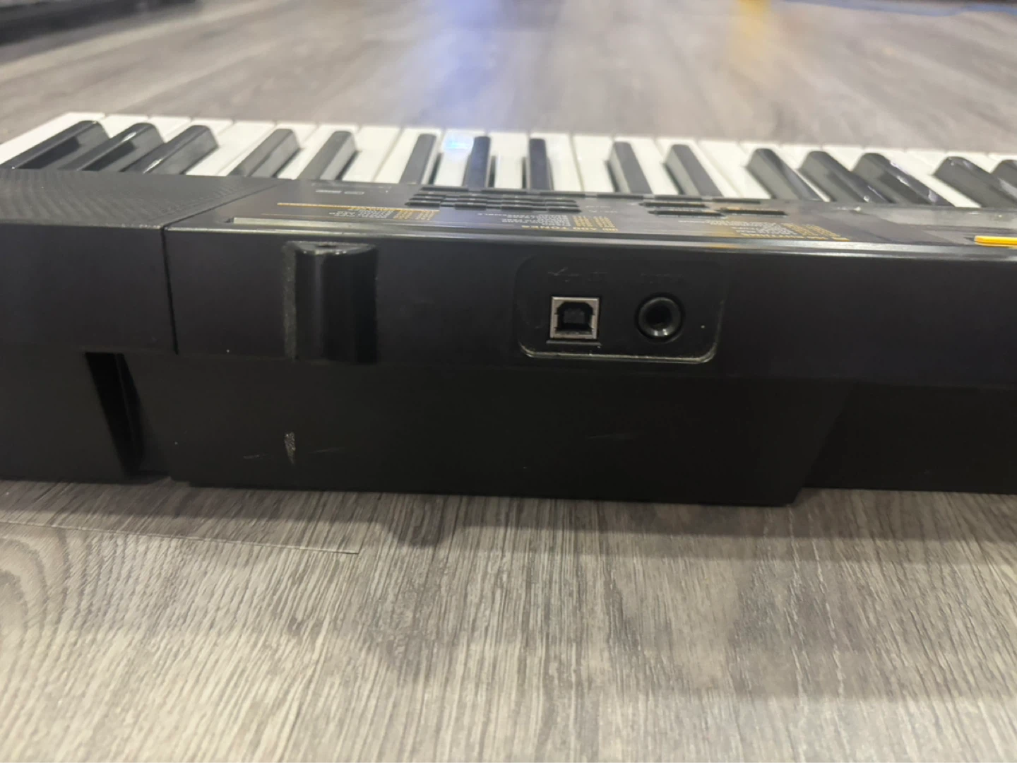 Casio CTK-2400 Keyboard - photo 4