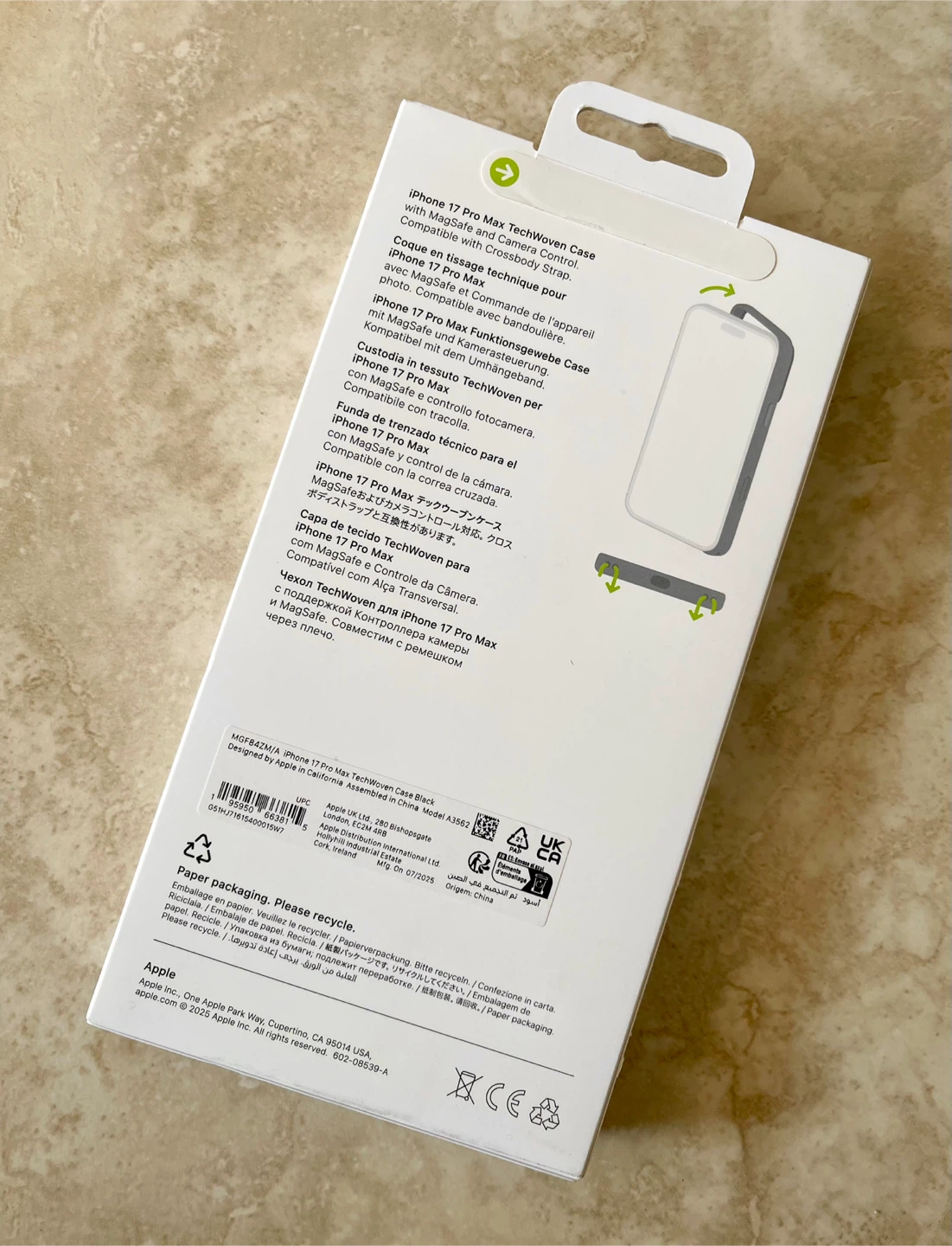 iPhone 17 Pro Max Apple Case - photo 2
