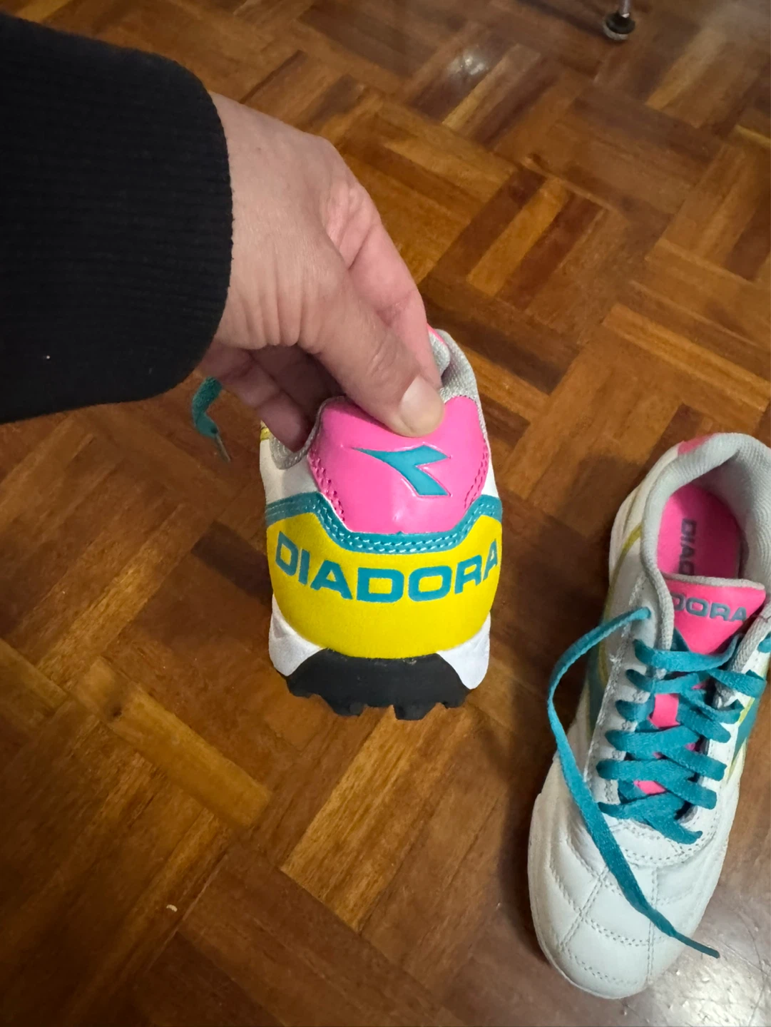 Diadora Soccer Cleats - Brand new - Size 8 - photo 3