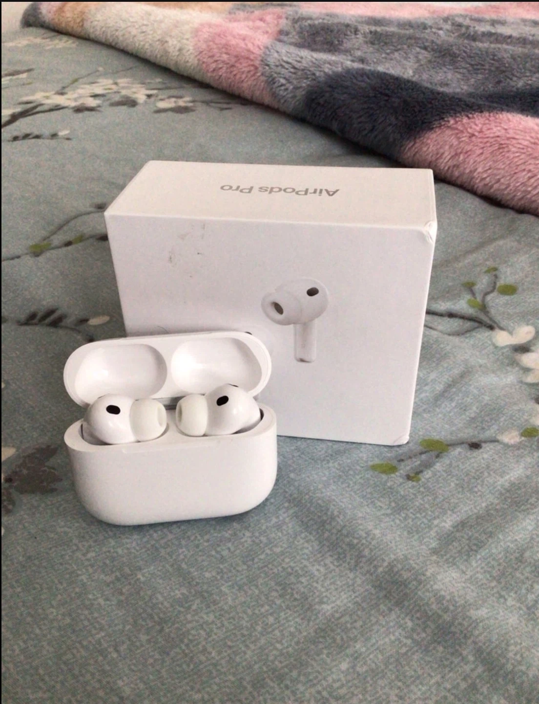 Apple AirPods Pro (2nd generation)