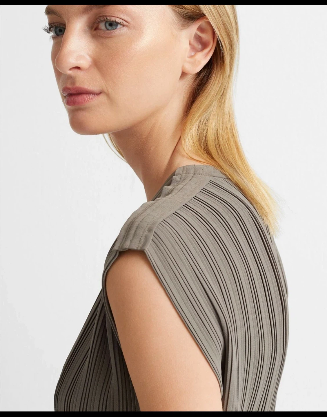 Club Monaco Pleated Maxi Dress - photo 2