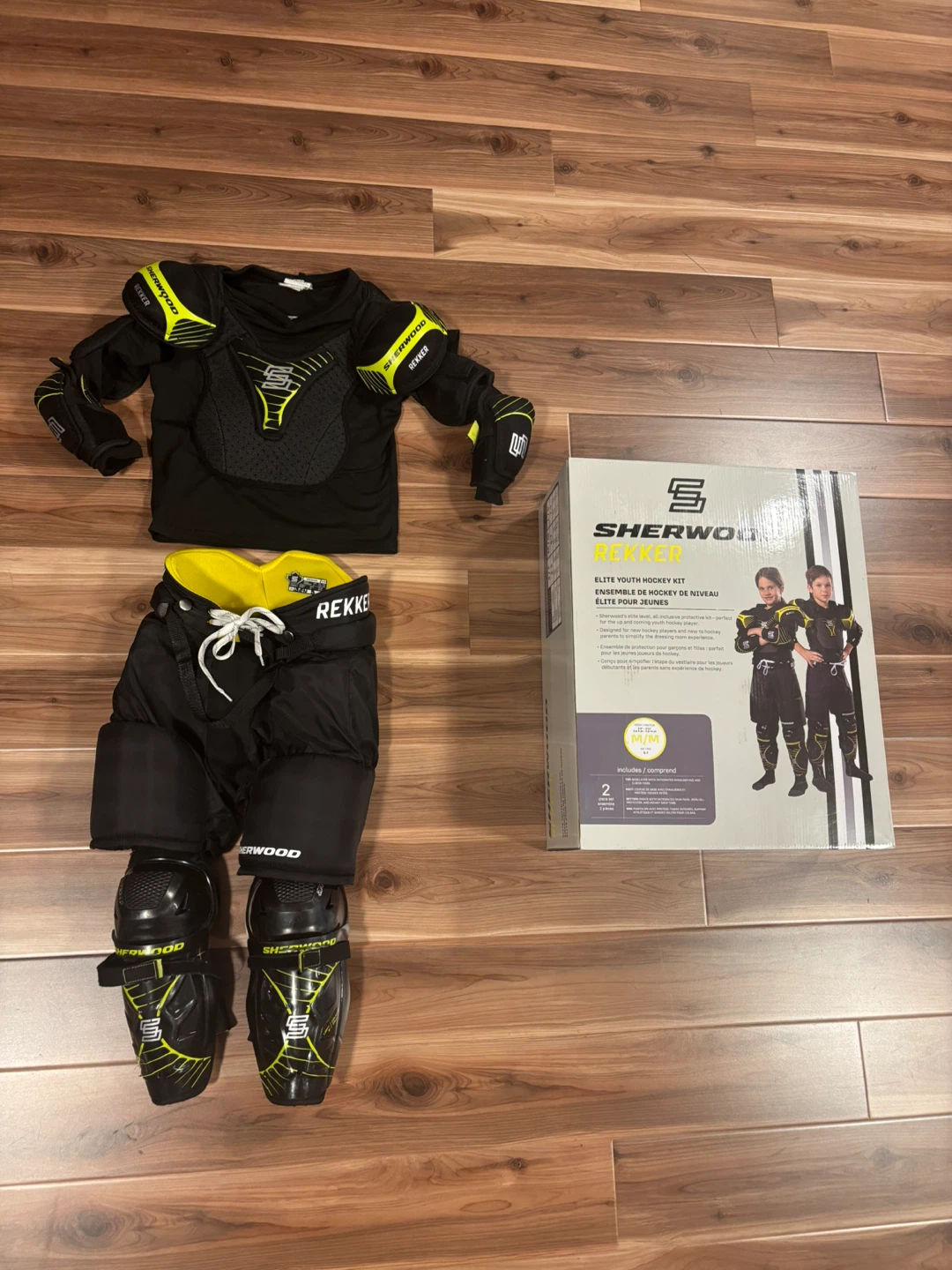 Sherwood Rekker Youth Hockey Protective Kit M/M