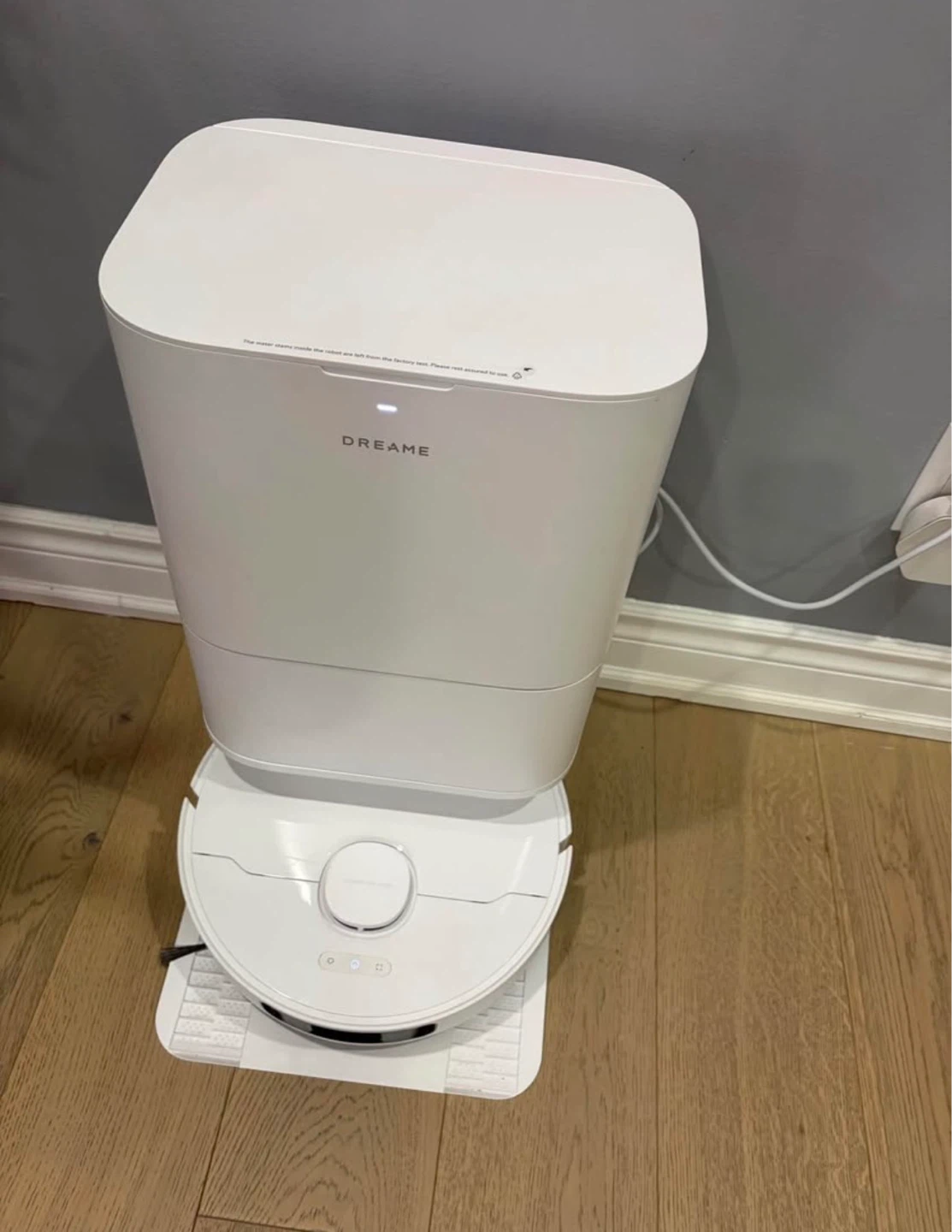 Dreame E30 Ultra Robot Vacuum & Mop (Self-Empty / Like New) - photo 3