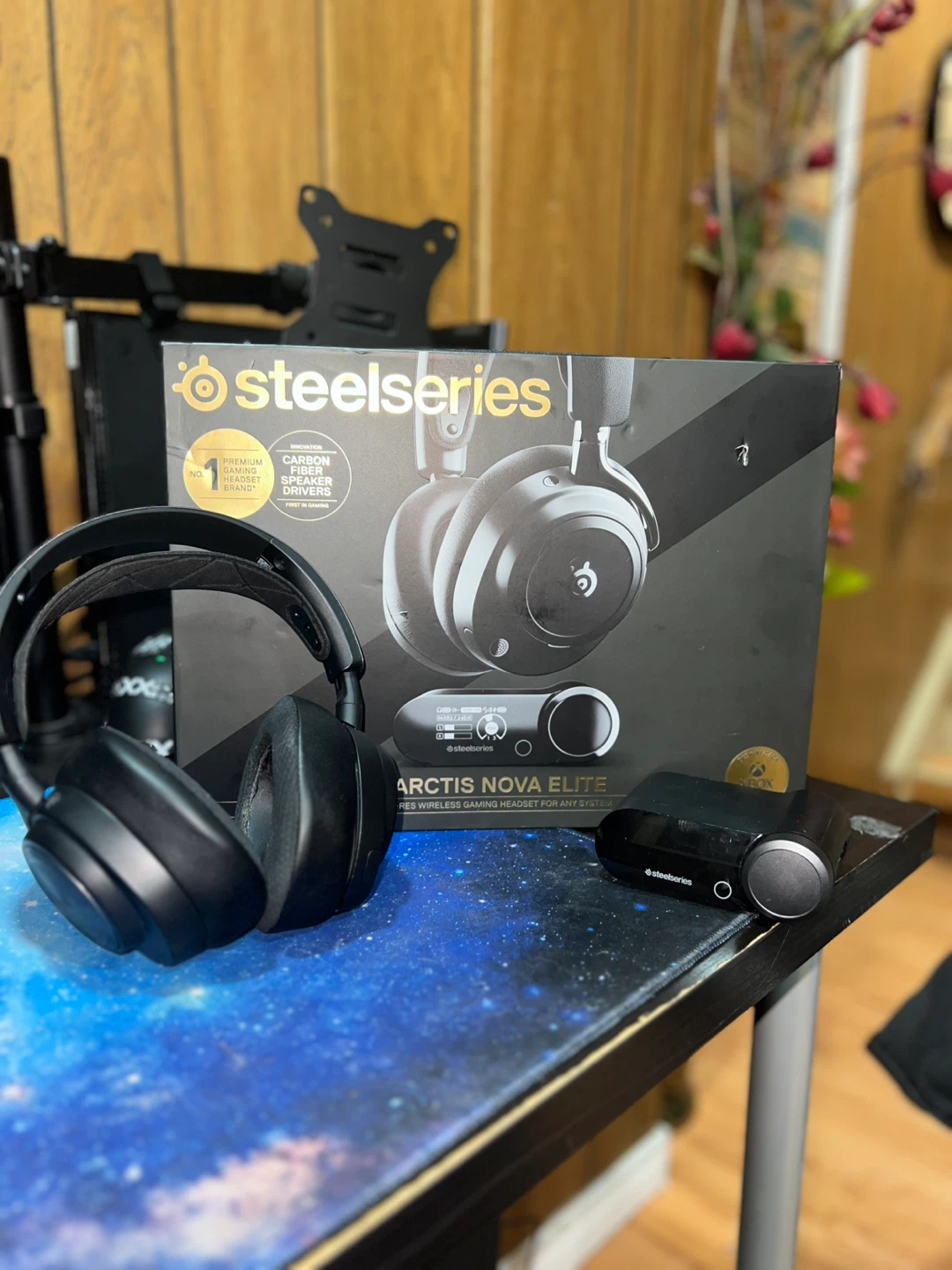 SteelSeries Arctis Nova pro gaming headset