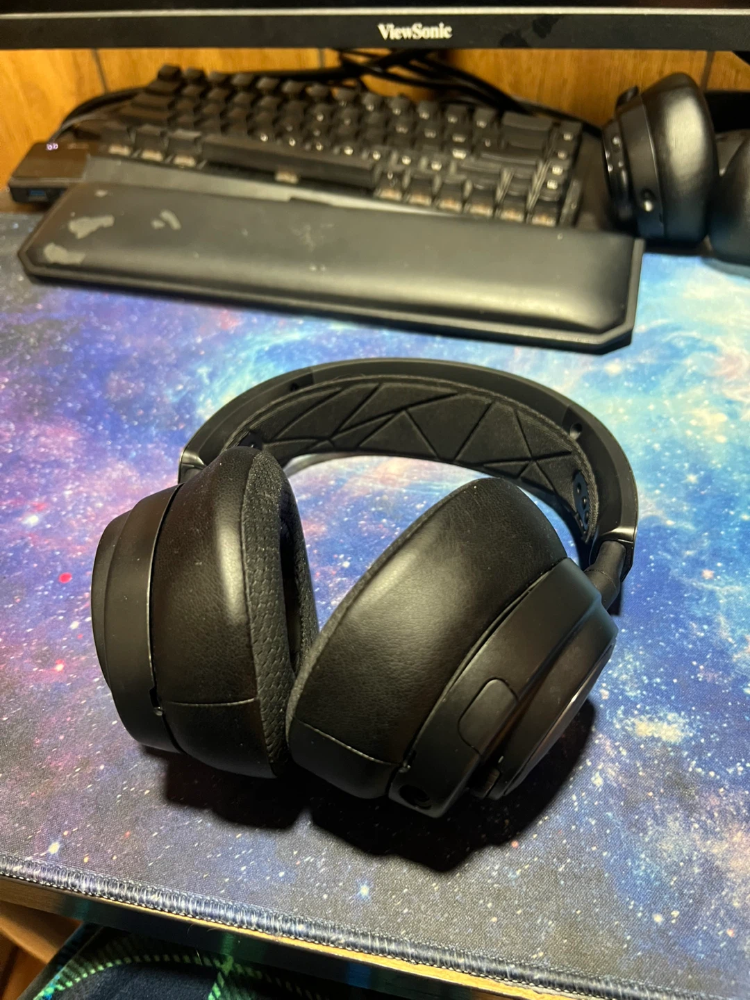SteelSeries Arctis Nova pro gaming headset - photo 3