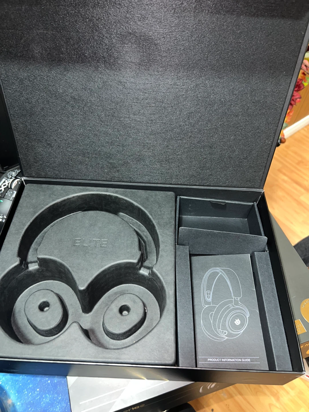 SteelSeries Arctis Nova pro gaming headset - photo 4