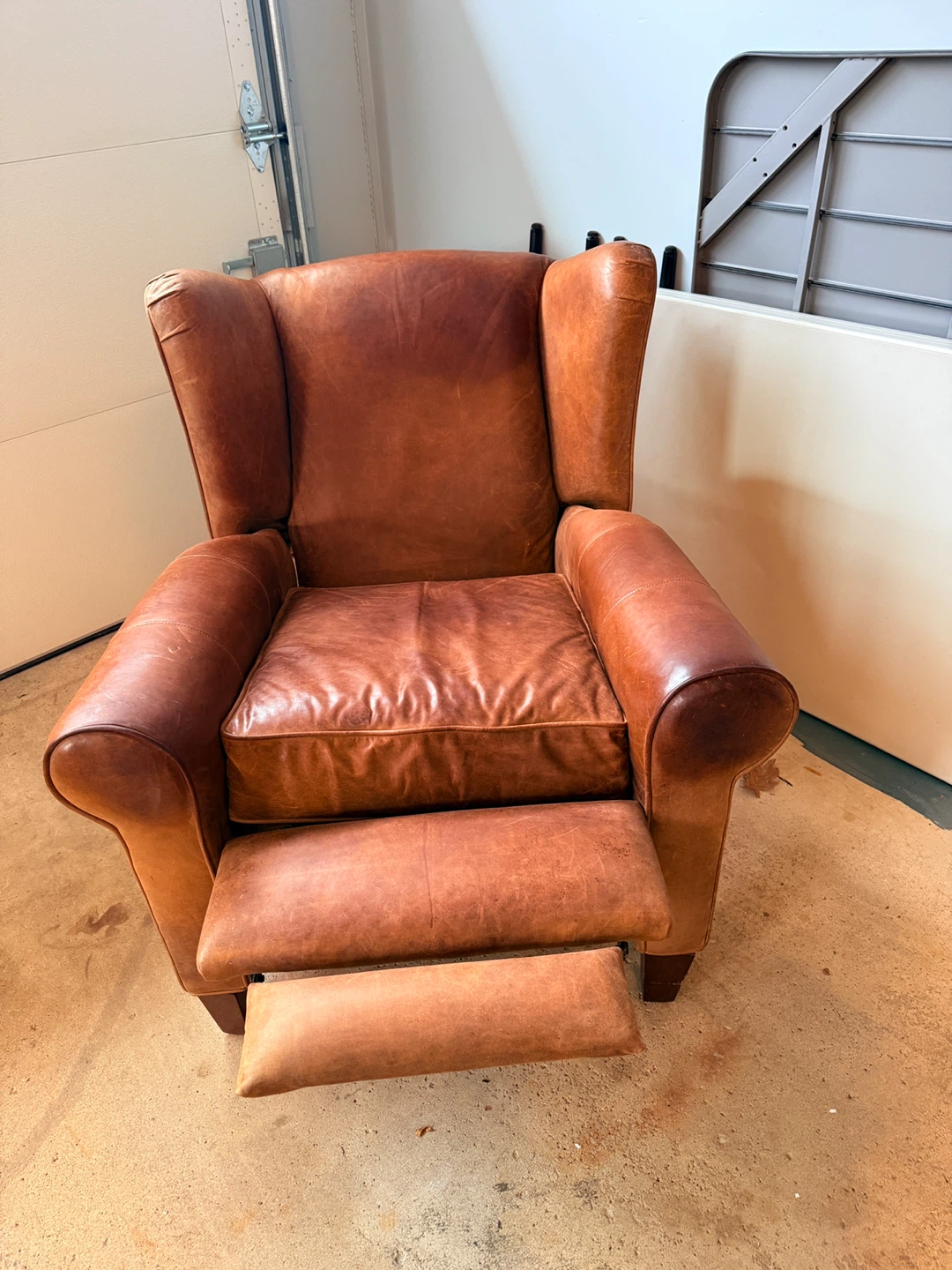 Brown Leather Wingback Recliner Chair - photo 2