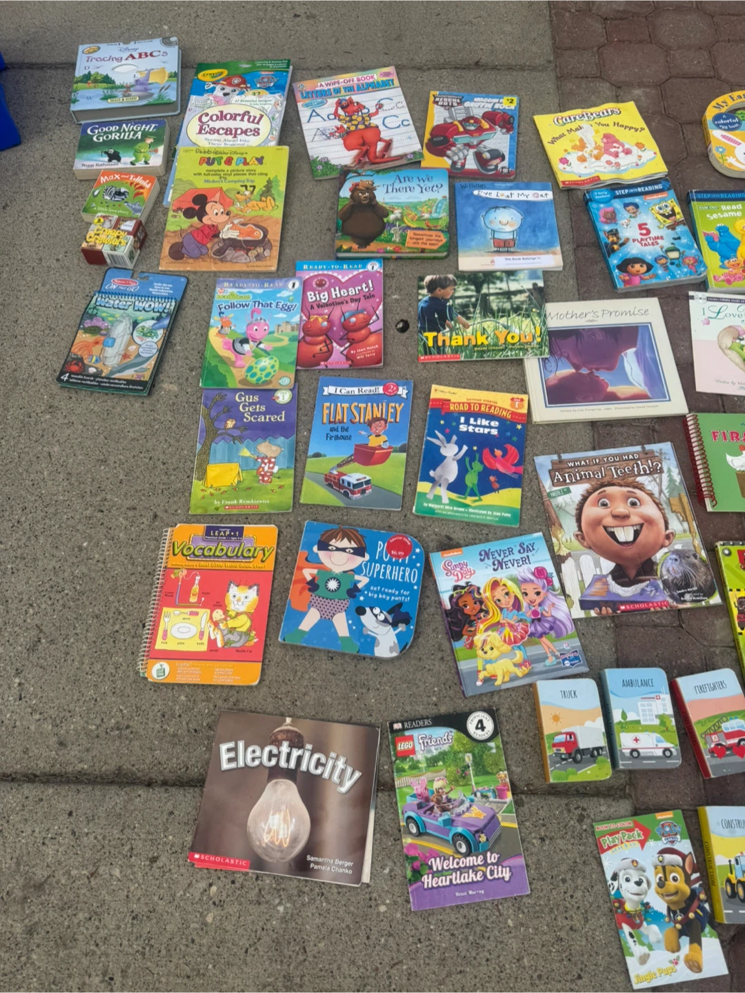 Assorted Children's Books - photo 4