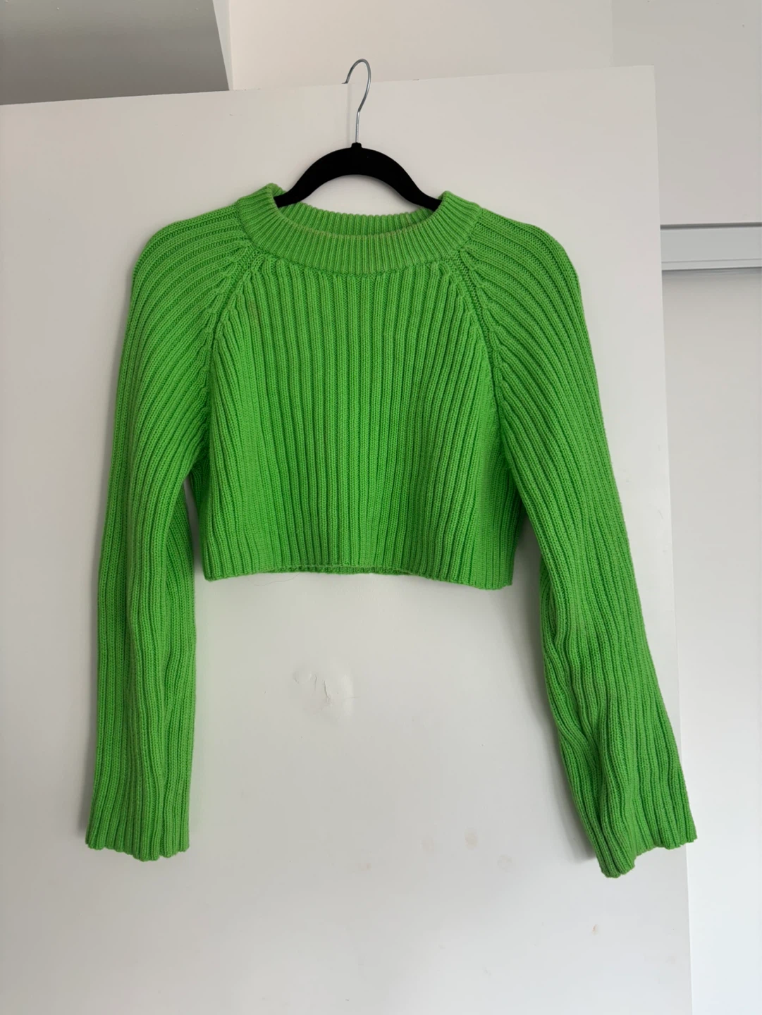 Zara Green Ribbed Cropped Sweater